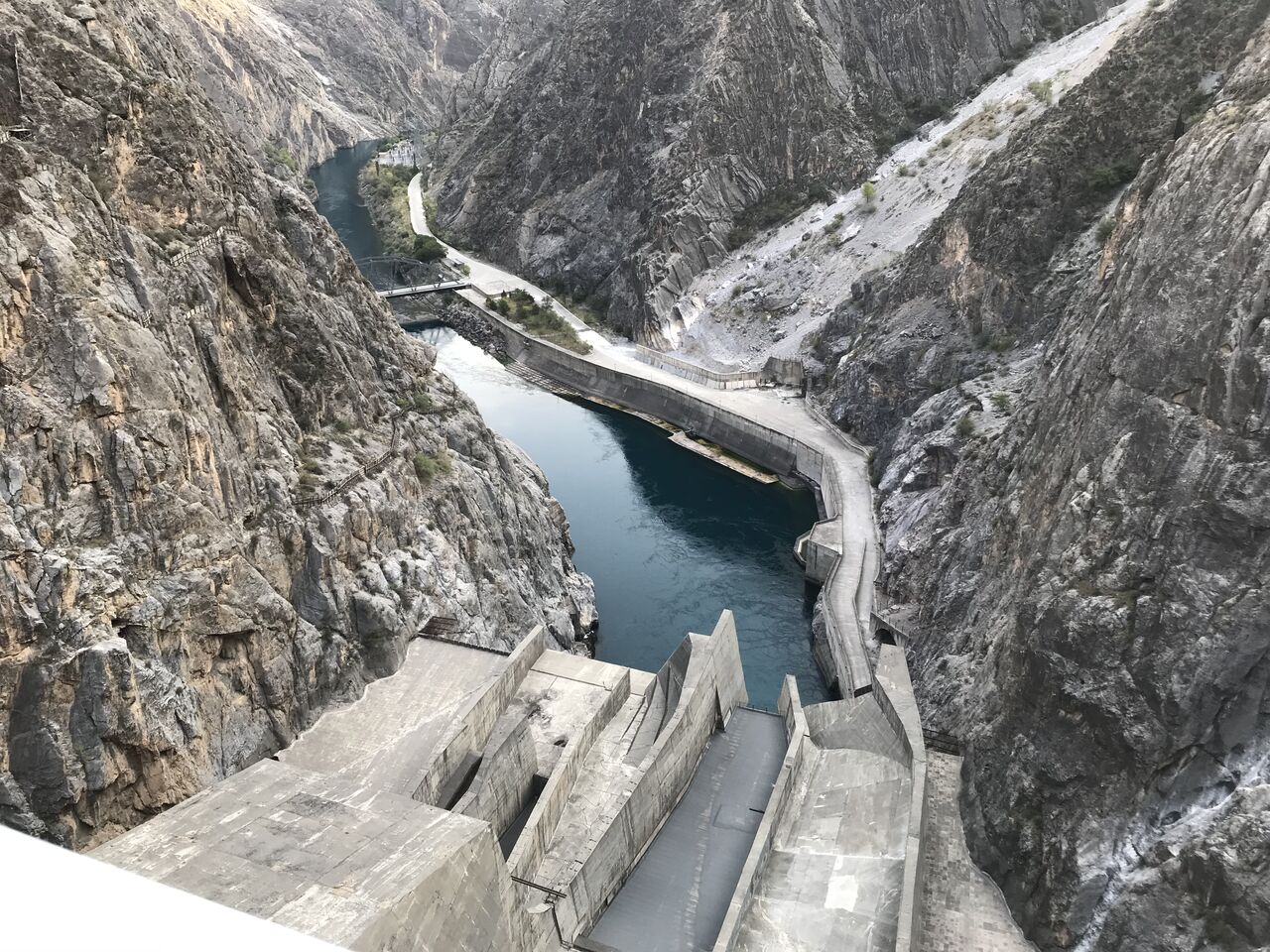 barrage-toktogul-2